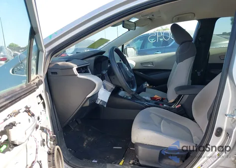 2020 Toyota Corolla Le z USA, uszkodzony, nr VIN 5YFEPRAE9LP146603